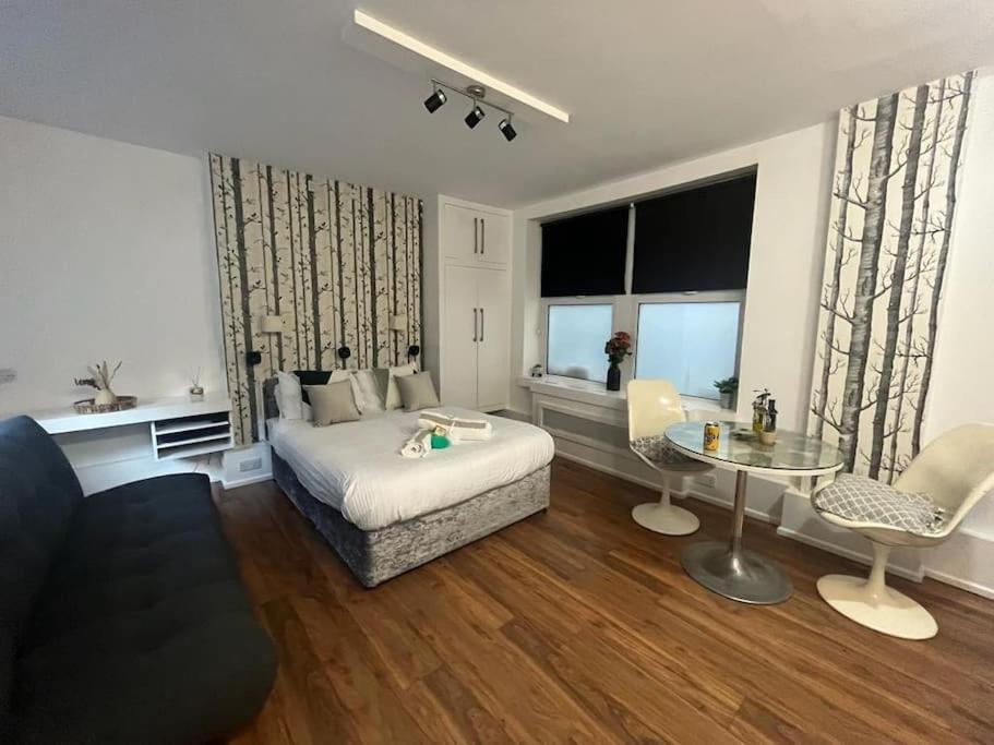 Tree Studio Apartment Barbican F3 London Kültér fotó